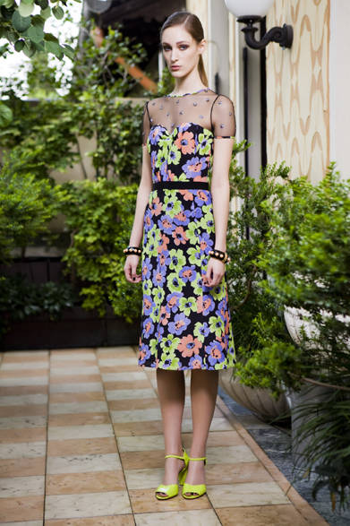 　2013年春夏プレコレクション