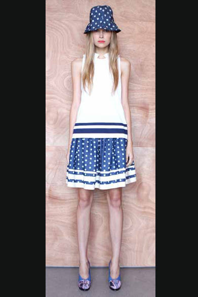 　2013年春夏プレコレクション