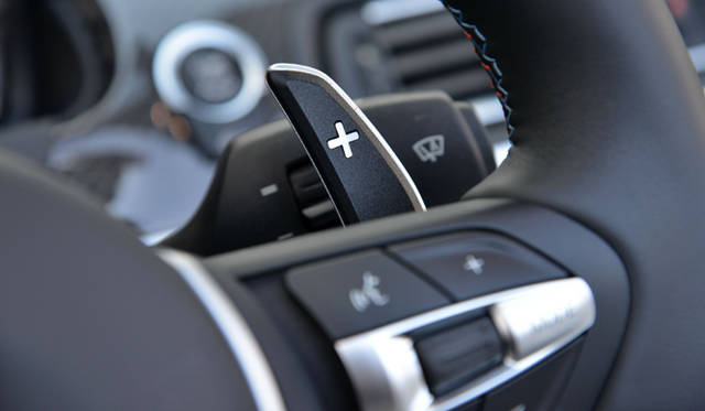 <strong>BMW M6 Cabriolet｜ビー・エム・ダブリュー M6 カブリオレ</strong>