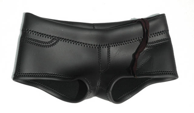 665_02_dove <strong>DOVE|ダブ</strong> レディスのショートパンツウェット