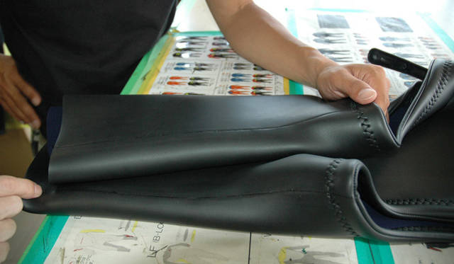 665_24_dove <strong>DOVE|ダブ</strong> ピッタリと貼り付けられている