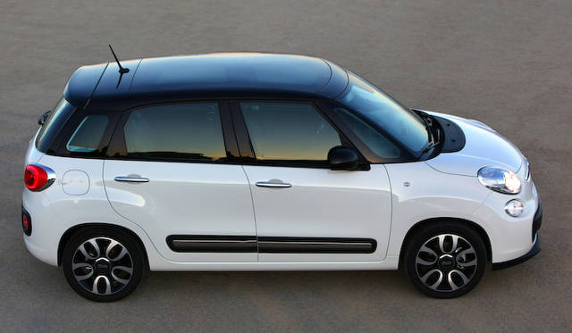 <strong>Fiat 500L｜フィアット500L</strong>