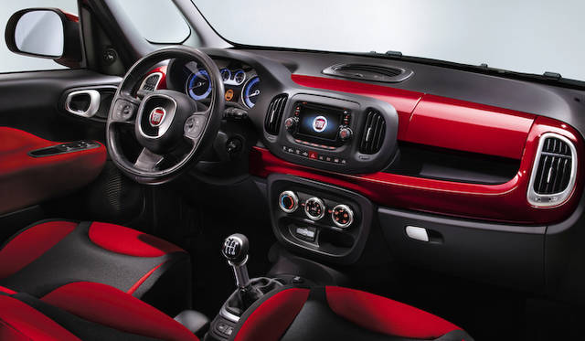 <strong>Fiat 500L｜フィアット500L</strong>