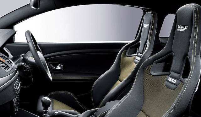 <strong>Renault Megane R.S.｜ルノー メガーヌ R.S.</strong>