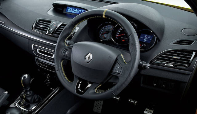 <strong>Renault Megane R.S.｜ルノー メガーヌ R.S.</strong>