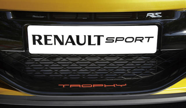 <strong>Renault Megane R.S. Trophy｜ルノー メガーヌ R.S. トロフィー</strong>