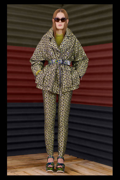 　2013年春夏プレコレクション速報