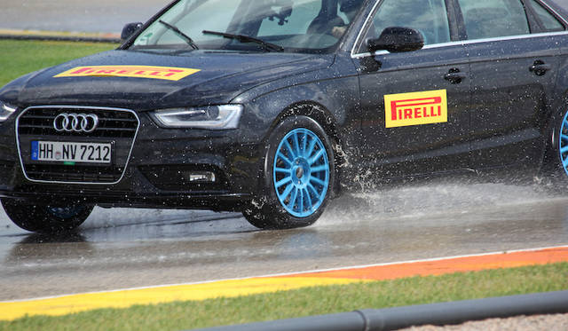 <strong>Pirelli Cinturato P7 Blue｜ピレリ チンチュラート P7 ブルー</strong><br />アウディA4 2.0TDIでウェット性能をためす