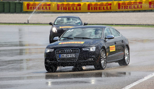 <strong>Pirelli Cinturato P7 Blue｜ピレリ チンチュラート P7 ブルー</strong><br />アウディS5スポーツバック 3.0TFSIでウェット性能をためす