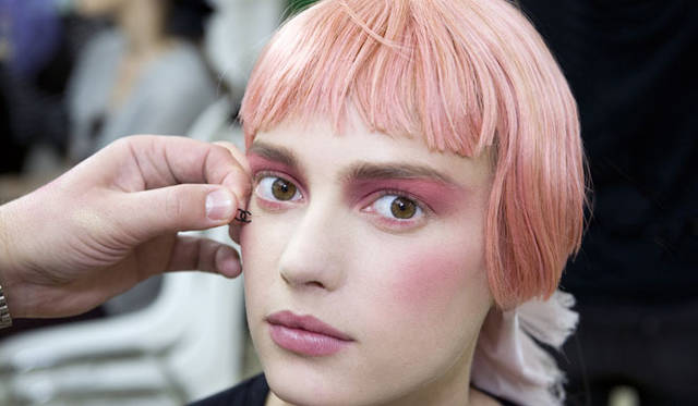 <strong>CHANEL｜シャネル</strong>　2012-13年クルーズコレクション メイクアップ © CHANEL 2012<br>