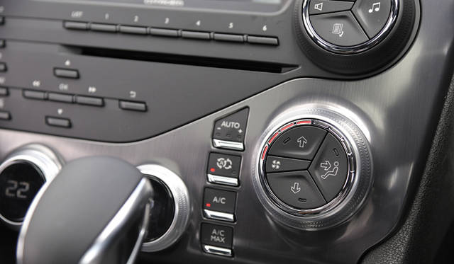 <strong>Citroen DS5 Chic｜シトロエン DS5 シック</strong>