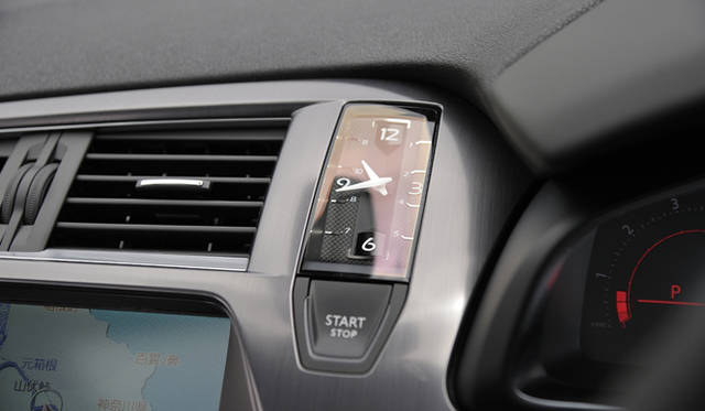 <strong>Citroen DS5 Chic｜シトロエン DS5 シック</strong>