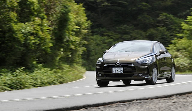 <strong>Citroen DS5 Chic｜シトロエン DS5 シック</strong>