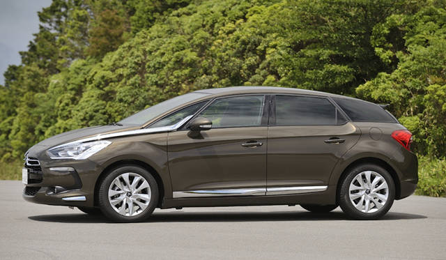 <strong>Citroen DS5 Chic｜シトロエン DS5 シック</strong>