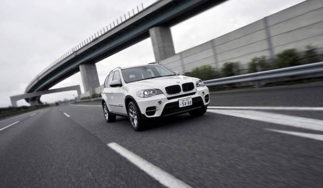 <strong>BMW X5 xDrive 35d BluePerformance｜ビー・エム・ダブリュー X5 Xドライブ35d ブルーパフォーマンス</strong>