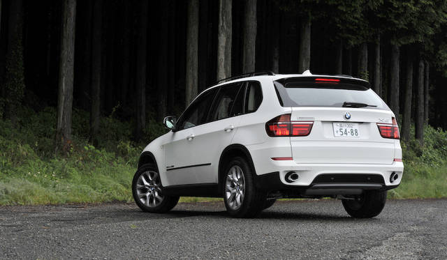 <strong>BMW X5 xDrive 35d BluePerformance｜ビー・エム・ダブリュー X5 Xドライブ35d ブルーパフォーマンス</strong>