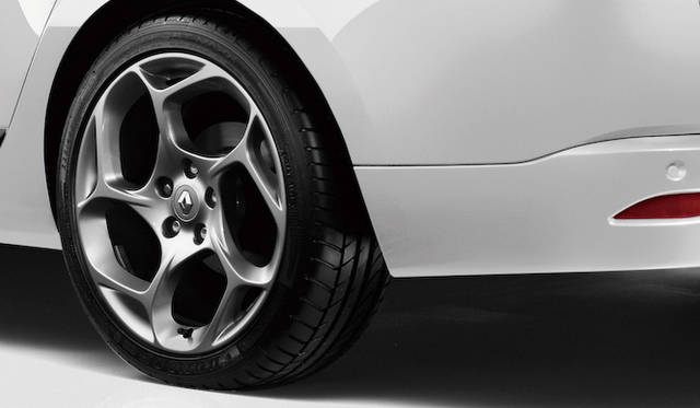 <strong>Renault Megane Estate GT｜ルノー メガーヌ エステートGT</strong>