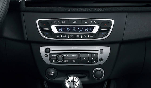 <strong>Renault Megane Estate GT｜ルノー メガーヌ エステートGT</strong>