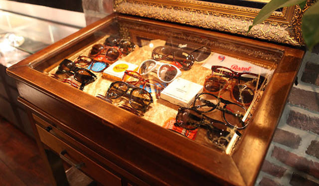 <strong>SOLAKZADE｜ソラックザーデ</strong>　旗艦店「ソラックザーデ 東京店」