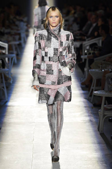 <strong>CHANEL｜シャネル</strong>　2012年秋冬オートクチュールコレクション　© CHANEL