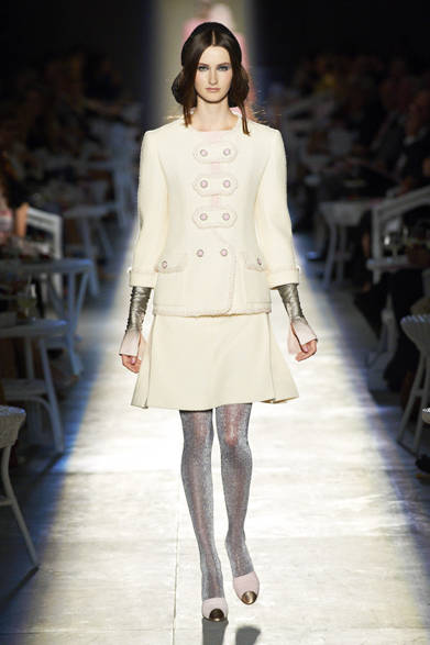 <strong>CHANEL｜シャネル</strong>　2012年秋冬オートクチュールコレクション　© CHANEL