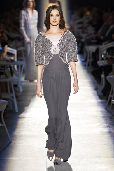 <strong>CHANEL｜シャネル</strong>　2012年秋冬オートクチュールコレクション　© CHANEL