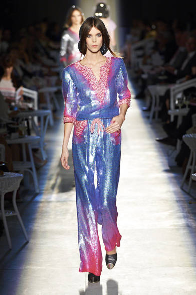 <strong>CHANEL｜シャネル</strong>　2012年秋冬オートクチュールコレクション　© CHANEL