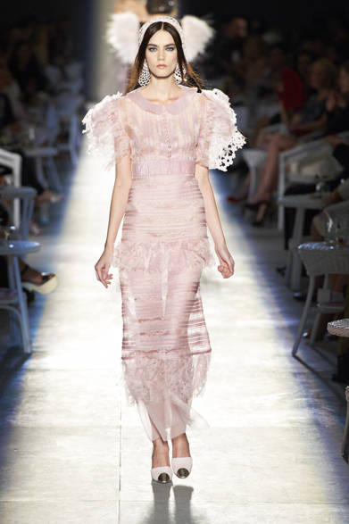<strong>CHANEL｜シャネル</strong>　2012年秋冬オートクチュールコレクション　© CHANEL