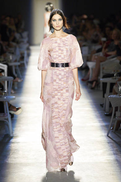 <strong>CHANEL｜シャネル</strong>　2012年秋冬オートクチュールコレクション　© CHANEL