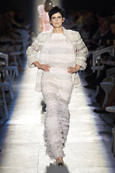 <strong>CHANEL｜シャネル</strong>　2012年秋冬オートクチュールコレクション　© CHANEL