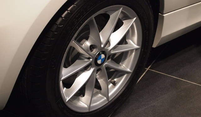 <strong>BMW ActiveE｜ビー・エム・ダブリュー アクティブ イー</strong>