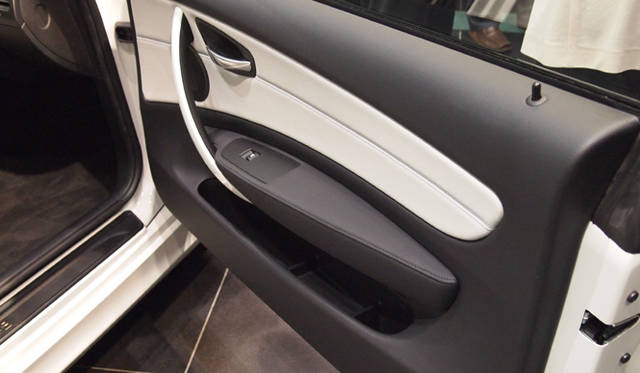 <strong>BMW ActiveE｜ビー・エム・ダブリュー アクティブ イー</strong>