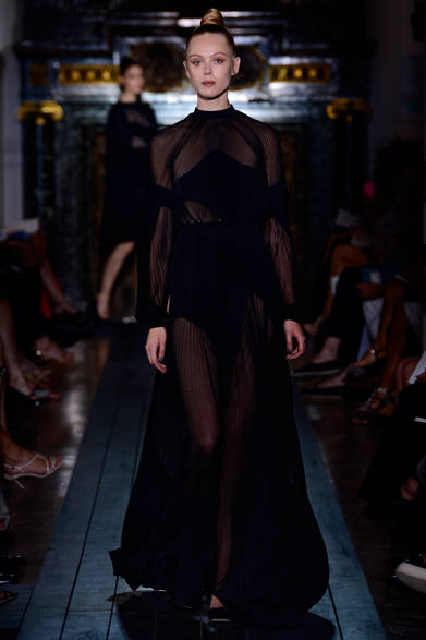 <strong>VALENTINO｜ヴァレンティノ</strong>　2012年秋冬オートクチュールコレクション