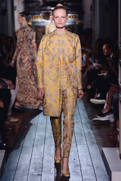 <strong>VALENTINO｜ヴァレンティノ</strong>　2012年秋冬オートクチュールコレクション