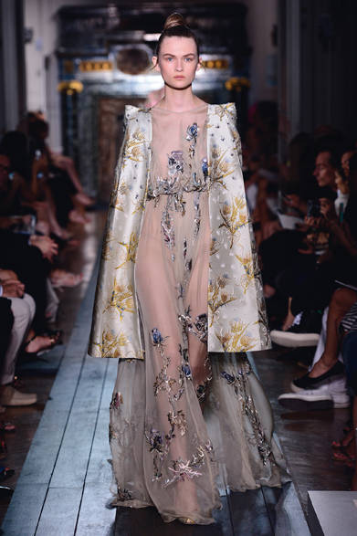 <strong>VALENTINO｜ヴァレンティノ</strong>　2012年秋冬オートクチュールコレクション