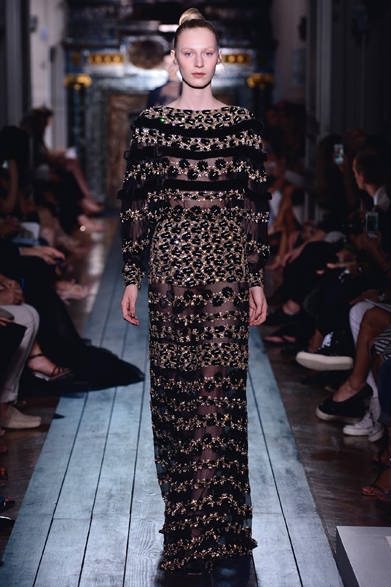 <strong>VALENTINO｜ヴァレンティノ</strong>　2012年秋冬オートクチュールコレクション