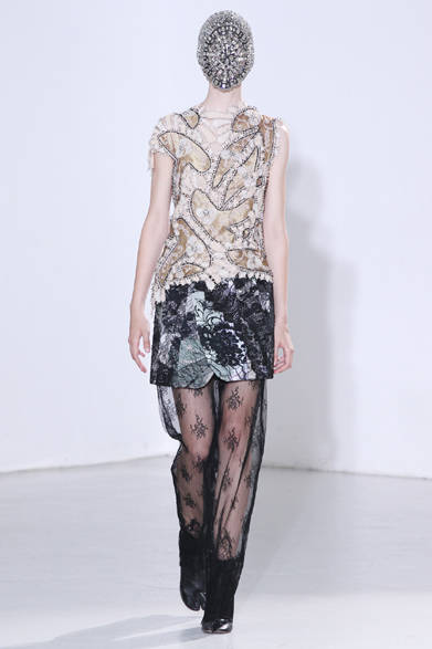 <strong>MAISON MARTIN MARGIELA｜メゾン マルタン マルジェラ</strong>　2012年秋冬アーティザナルコレクション