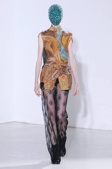 <strong>MAISON MARTIN MARGIELA｜メゾン マルタン マルジェラ</strong>　2012年秋冬アーティザナルコレクション