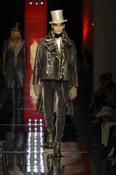 <strong>GAULTIER PARIS｜ゴルチエ パリ</strong>　2012年秋冬オートクチュールコレクション　Patrice Stable p/o Jean Paul Gaultie