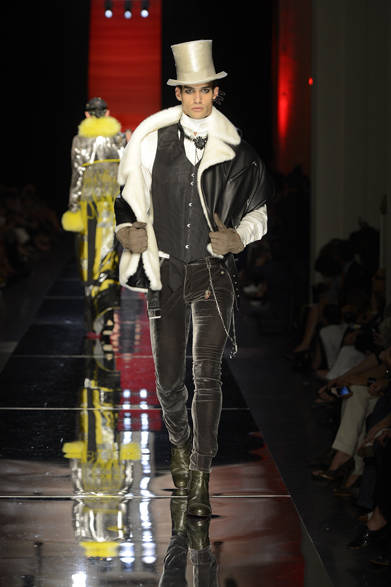 <strong>GAULTIER PARIS｜ゴルチエ パリ</strong>　2012年秋冬オートクチュールコレクション　Patrice Stable p/o Jean Paul Gaultie