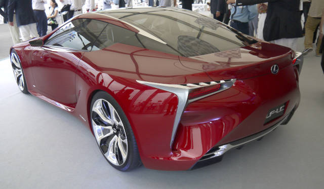 <br />LF-LCは日本初公開