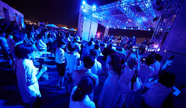 <br />東京スカパラダイスオーケストラによるライブで、会場の盛り上がりは最高潮に