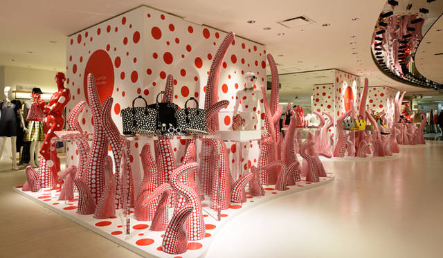 <strong>LOUIS VUITTON│ルイ・ヴィトン</strong>　コレクションのキーワードは「執着」と「連続性」　© LOUIS VUITTON/Shinichi Sato