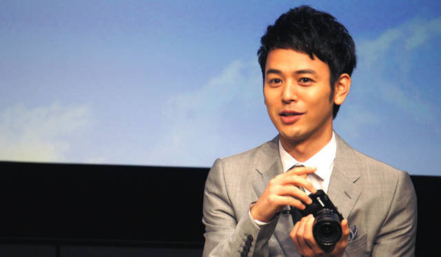 <strong>Canon｜キヤノン</strong>　