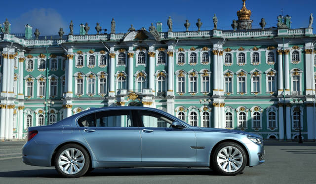 <strong>BMW 7 series｜ビー・エム・ダブリュー 7シリーズ</strong>　ActiveHyberid 7｜アクティブハイブリッド7