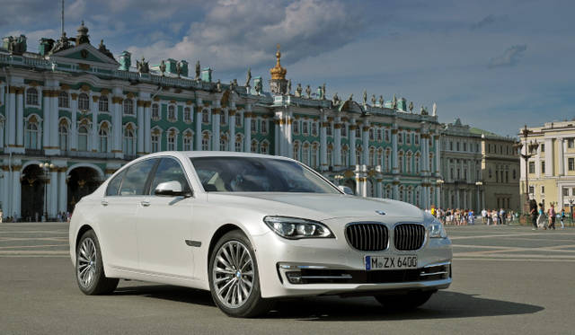 <strong>BMW 7 series｜ビー・エム・ダブリュー 7シリーズ</strong>　750i