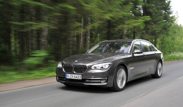 <strong>BMW 7 series｜ビー・エム・ダブリュー 7シリーズ</strong>　750Li