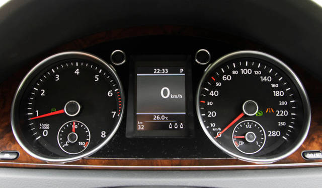 <strong>Volkswagen CC｜フォルクスワーゲン CC</strong>