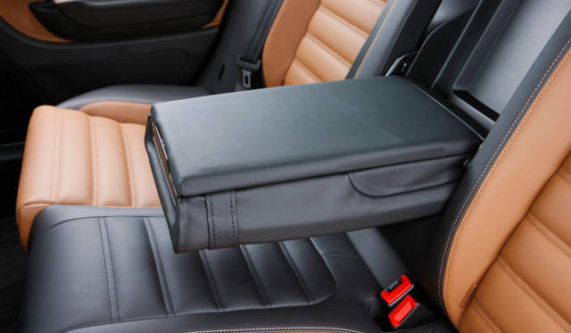 <strong>Volkswagen CC｜フォルクスワーゲン CC</strong>