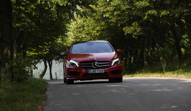 <strong>Mercedes-Benz A250 BlueEFFICIENCY｜メルセデス・ベンツ A250 ブルーエフィシエンシー</strong>
